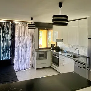 https://pueblo-canario-playa-fanabe.tenerifehoteles.net