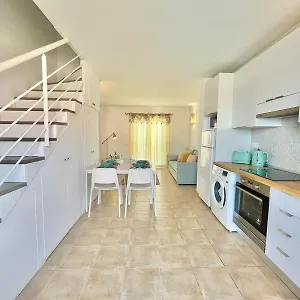 La Casa De Flores , Costa De Antigua España